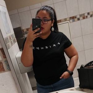 Meet your Posher, Abby